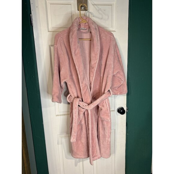 Hotel Spa Collection Plush Pink Bathrobe With Belt - Picture 1 of 3